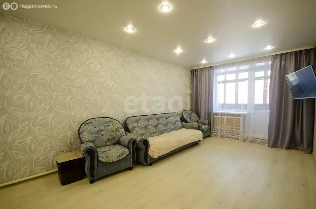 3-комнатная квартира: Ялуторовск, улица Свободы, 251 (65 м) - Фото 2