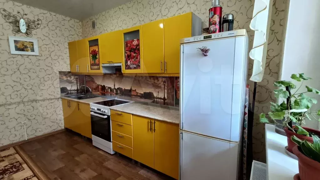 1-к. квартира, 39 м, 1/9 эт. - Фото 0