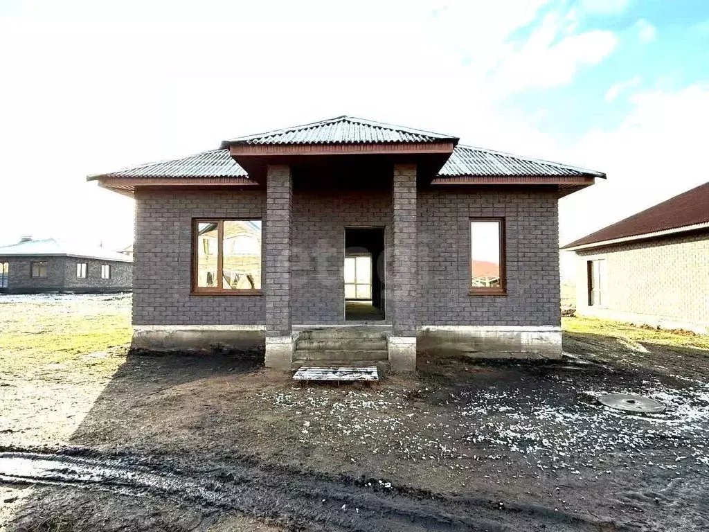 Дом в Башкортостан, Уфа городской округ, с. Нагаево ул. Михаила ... - Фото 1