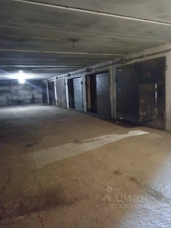Гараж в Свердловская область, Екатеринбург ул. Серова, 20 (17 м) - Фото 1