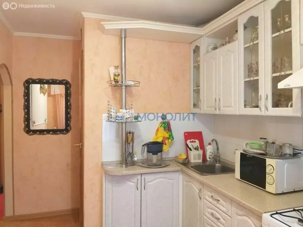 3-комнатная квартира: Чебоксары, бульвар Анатолия Миттова, 10 (65 м) - Фото 2