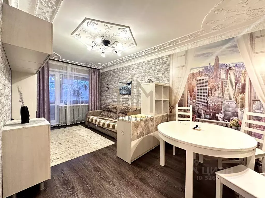 3-к кв. Омская область, Омск ул. Челюскинцев, 89 (61.3 м) - Фото 1