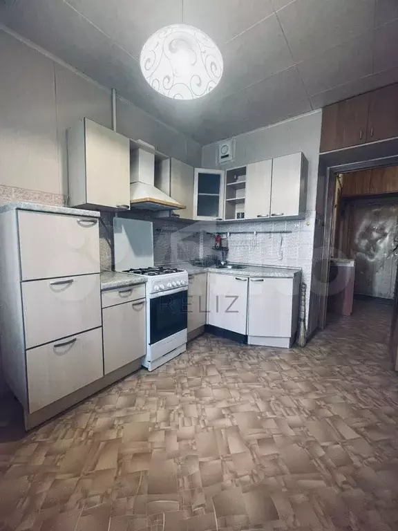 1-к. квартира, 40 м, 4/9 эт. - Фото 0