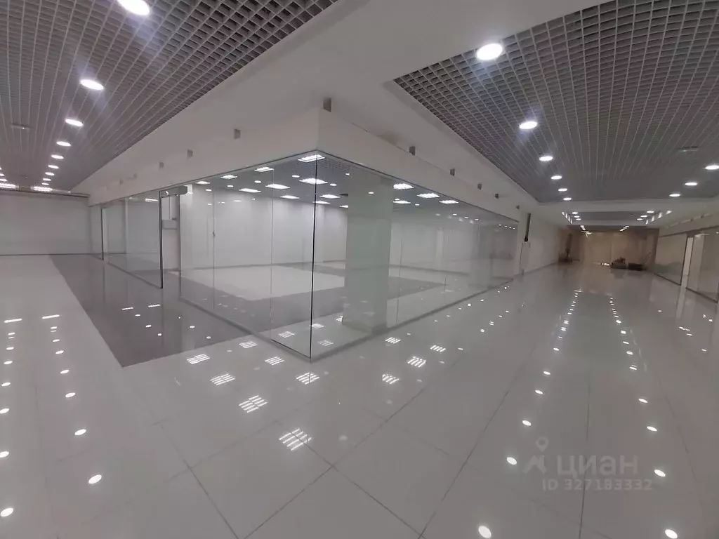 Торговая площадь в Свердловская область, Екатеринбург ул. 8 Марта, 149 ... - Фото 1