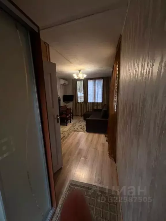 Комната Крым, Алупка ул. Средняя, 9 - Фото 2