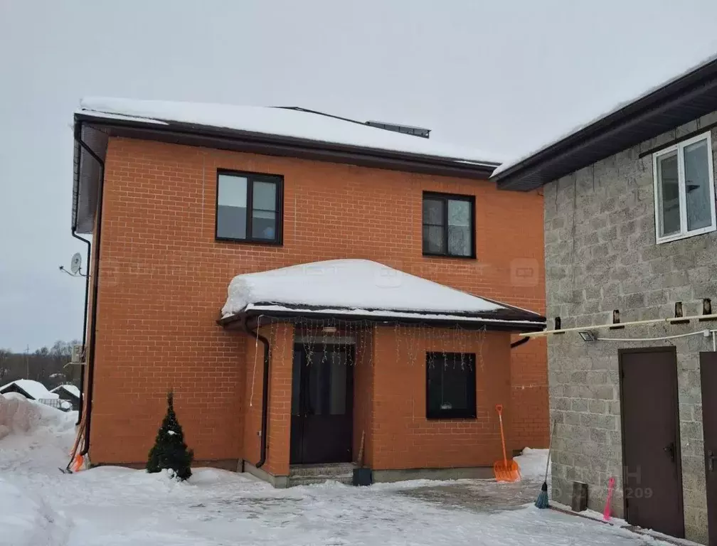 Дом в Татарстан, Пестречинский район, Богородское с/пос, с. Гильдеево ... - Фото 1