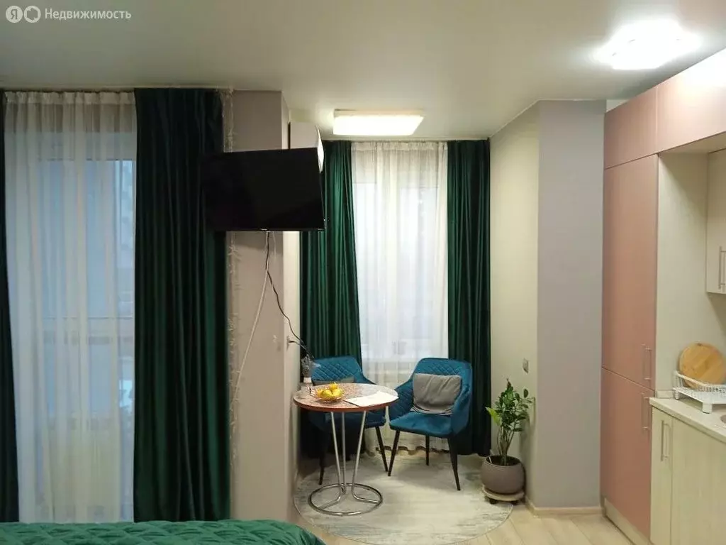 Квартира-студия: Белгород, Семейная улица, 25 (30.6 м) - Фото 1