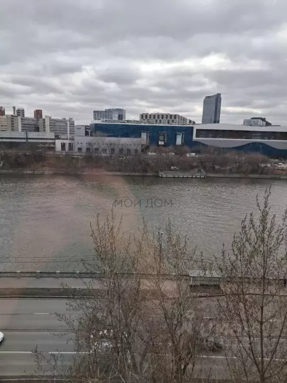 Комната Москва Даниловская наб., 2к4 (21.0 м) - Фото 0