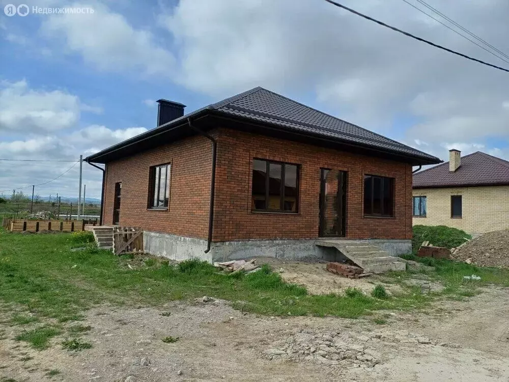 Дом в Крымск, Хрустальная улица (110 м) - Фото 1