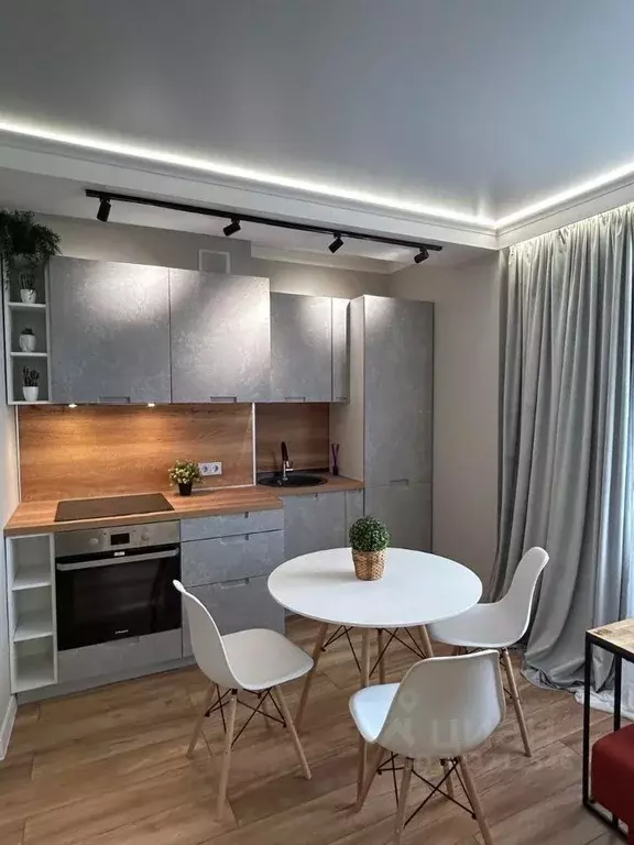 1-к кв. Омская область, Омск ул. Чернышевского, 2к3 (43.6 м) - Фото 2