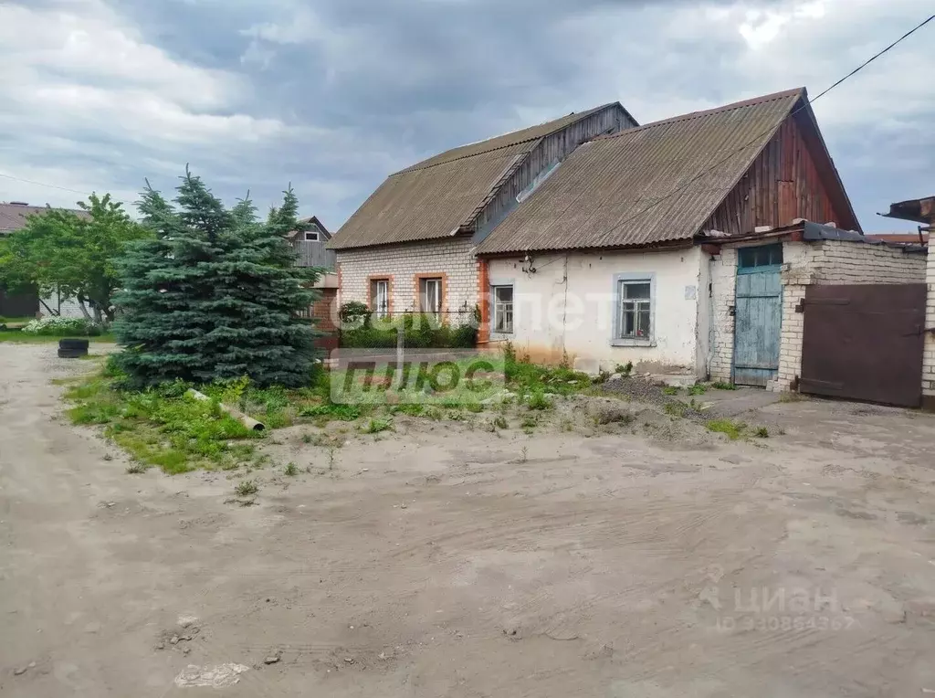 Дом в Брянская область, Брянск 4-й Карачижский пер., 90 (122 м) - Фото 2