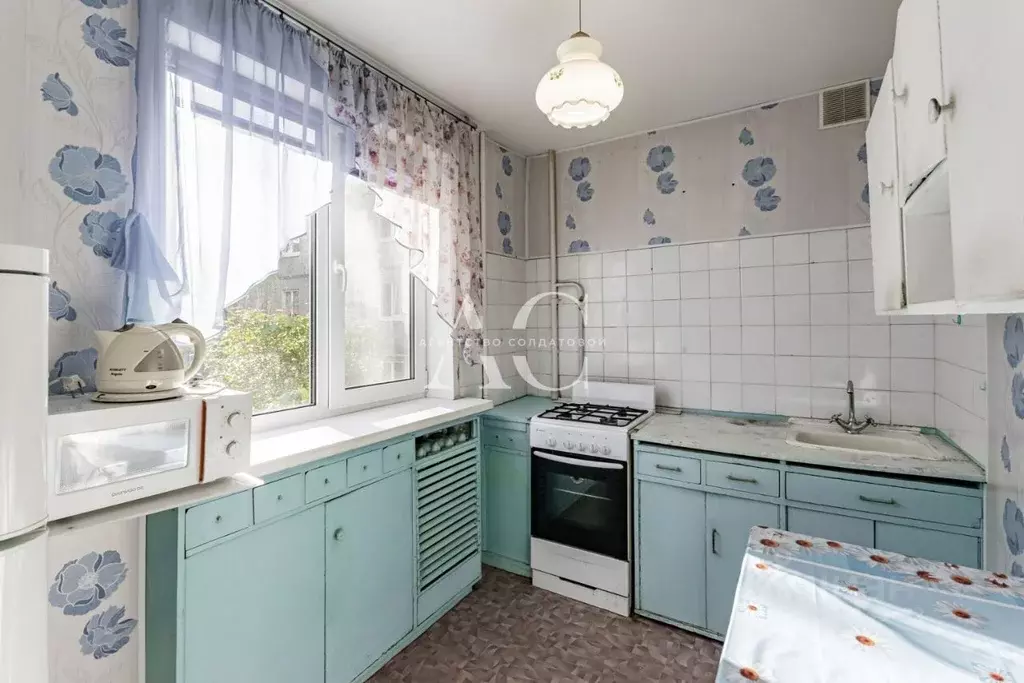3-к кв. Свердловская область, Екатеринбург ул. Шаумяна, 105к1 (59.4 м) - Фото 1