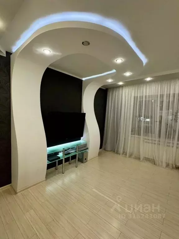 3-к кв. Ханты-Мансийский АО, Мегион Театральный проезд, 1 (74.6 м) - Фото 1