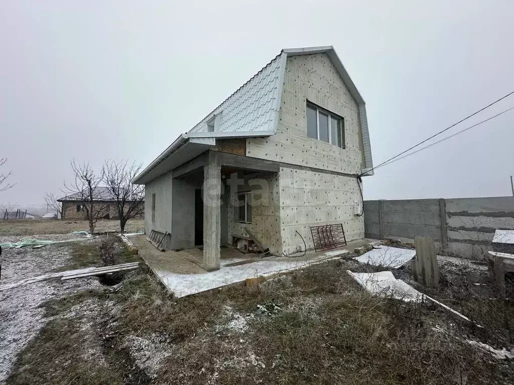 Дом в Крым, Симферопольский район, с. Доброе ул. Тынчлык, 64 (86 м) - Фото 2