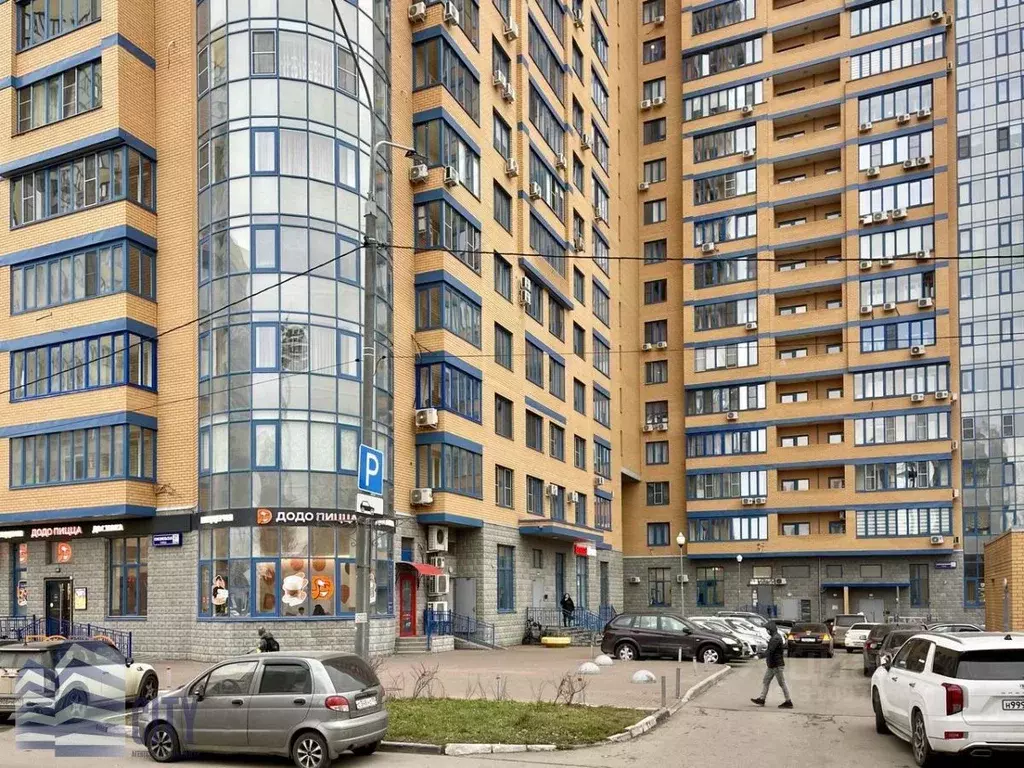 2-к кв. Московская область, Реутов Комсомольская ул., 21к1 (76.7 м) - Фото 0