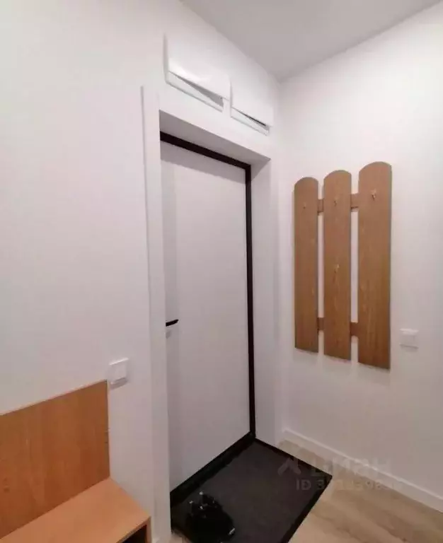 Студия Тюменская область, Тюмень Полевая ул., 108 (29.0 м) - Фото 1