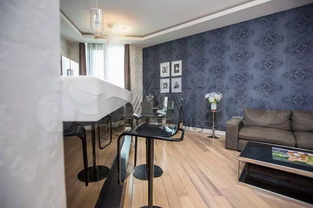 2-к. квартира, 115 м, 6/9 эт. - Фото 1