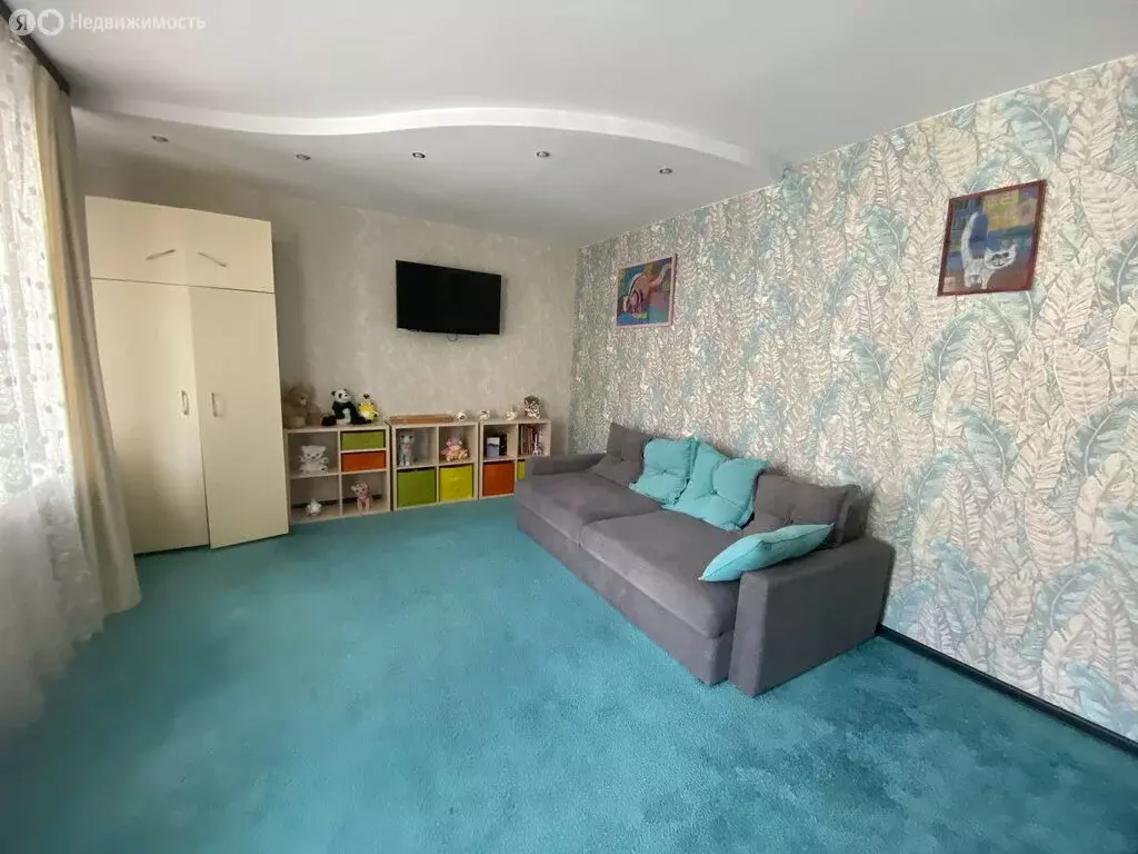 3-комнатная квартира: Саратов, Капитальная улица, 9 (56.6 м) - Фото 0