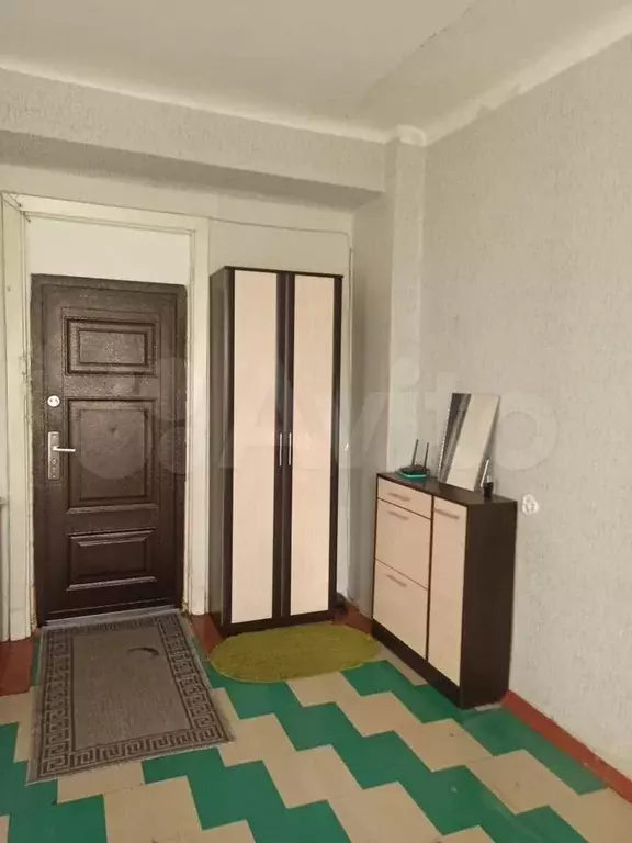 Комната 18,2 м в 8-к., 1/4 эт. - Фото 0