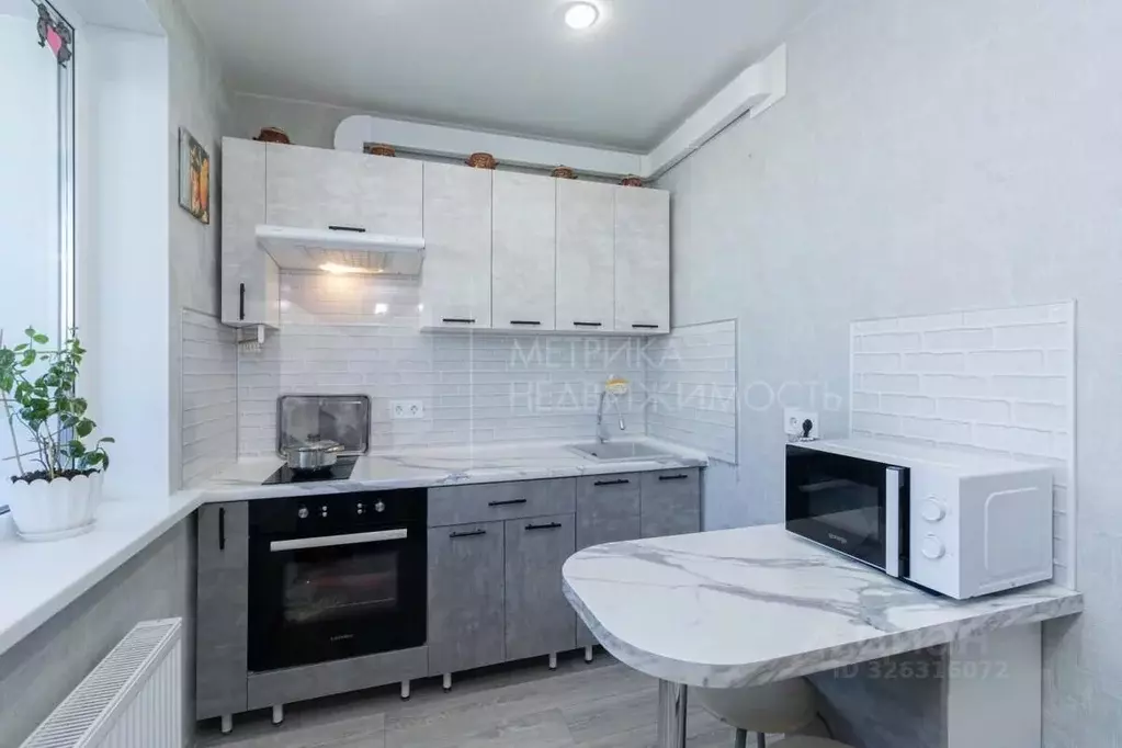 Студия Тюменская область, Тюмень Велижанская ул., 66 (31.1 м) - Фото 1