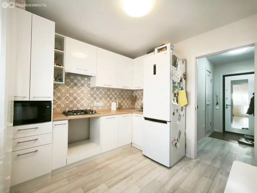 1-комнатная квартира: Чебоксары, улица Академика В.Н.Челомея, 9 (36 м) - Фото 1
