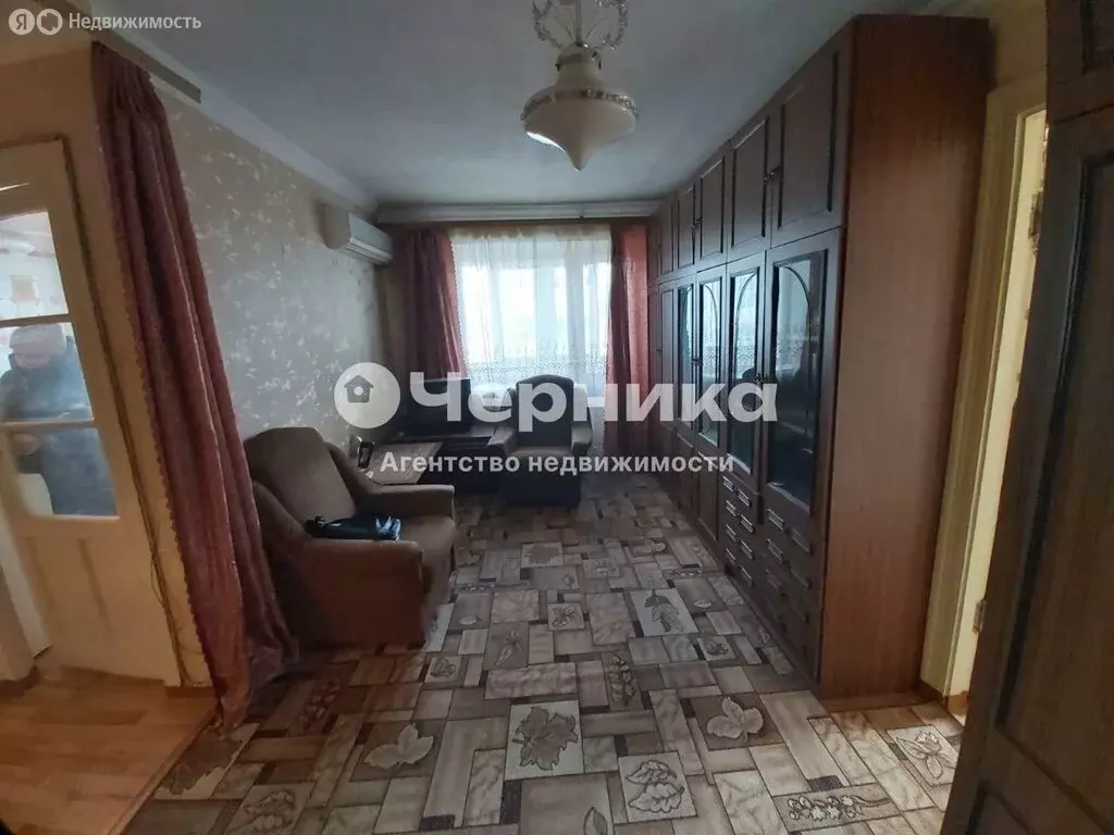 2-комнатная квартира: Шахты, проспект Победа Революции, 130А (40 м) - Фото 1