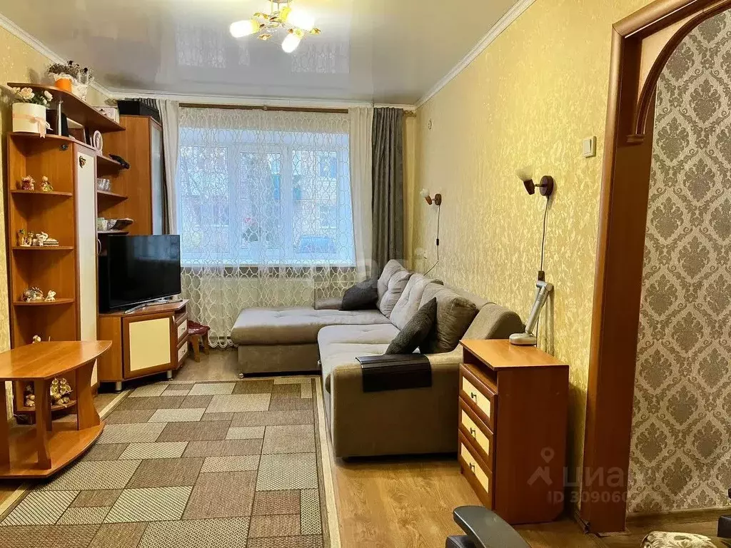 3-к кв. Башкортостан, Бирск ул. 8 Марта, 16Б (56.8 м) - Фото 1