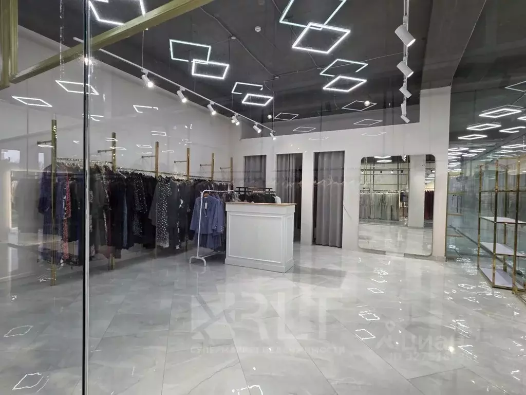 Торговая площадь в Дагестан, Махачкала ул. Коркмасова, 28 (50 м) - Фото 2