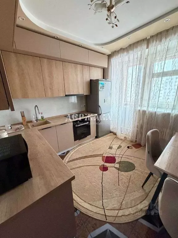 2-к кв. Белгородская область, Старый Оскол Северный мкр, 7 (56.0 м) - Фото 1