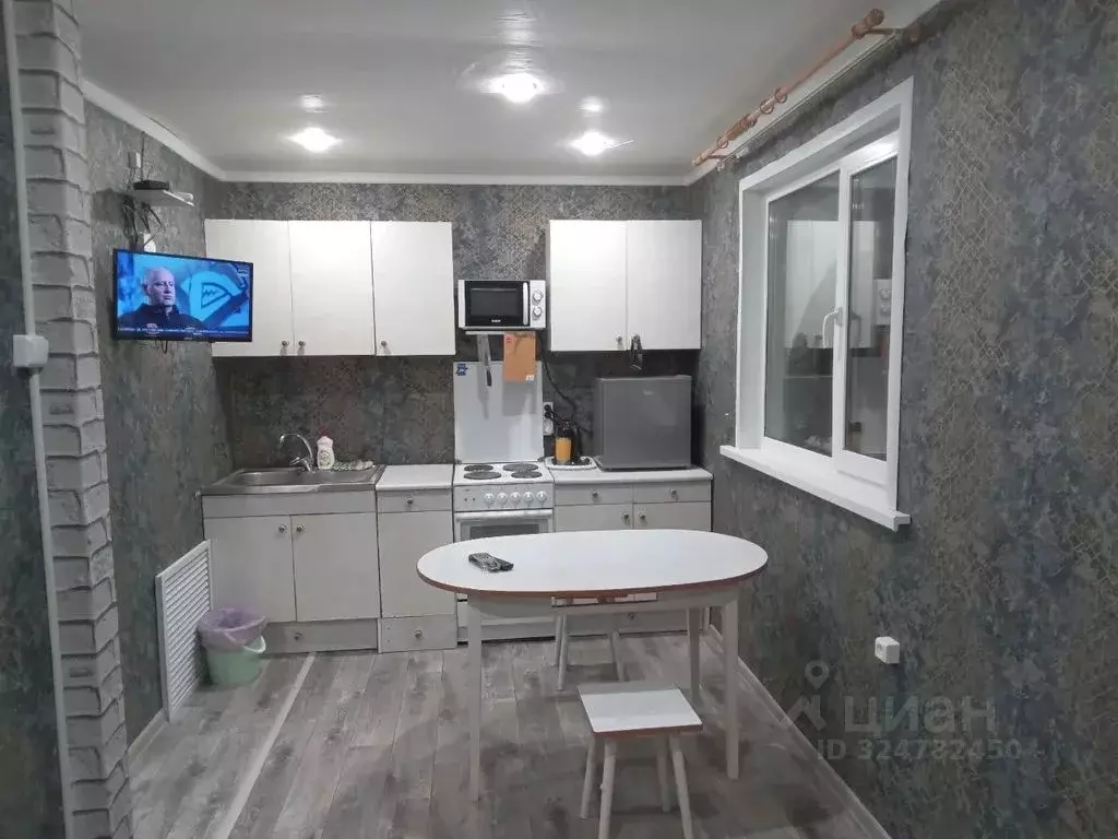 Дом в Коми, с. Усть-Кулом ул. Набережная, 22 (48 м) - Фото 2