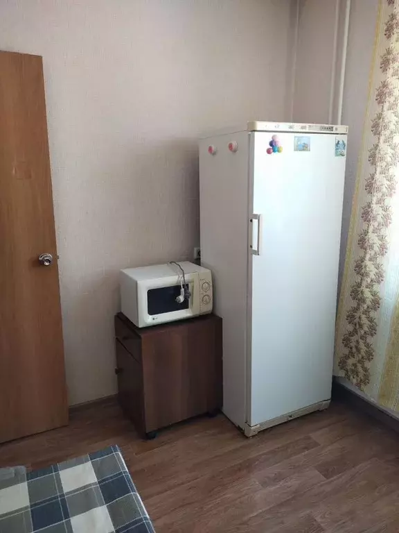 1-к кв. Новосибирская область, Новосибирск ул. Петухова, 99/2 (37.0 м) - Фото 2