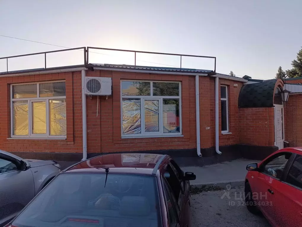 Торговая площадь в Ростовская область, Мясниковский район, с. Чалтырь ... - Фото 1