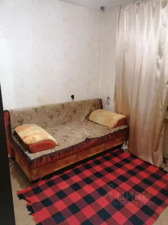 Комната Нижегородская область, Нижний Новгород ул. Федосеенко, 34 - Фото 0