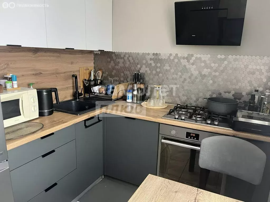 4-комнатная квартира: Ижевск, Пушкинская улица, 290 (68 м) - Фото 2