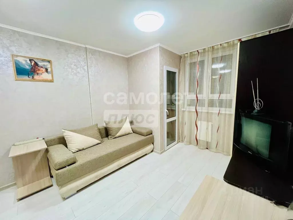 Студия Свердловская область, Екатеринбург ул. Лыжников, 3 (19.3 м) - Фото 2