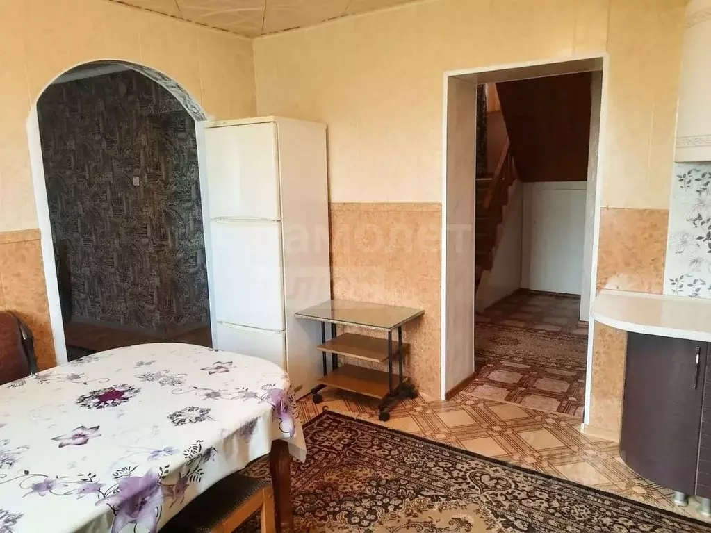Дом в Оренбургская область, с. Ташла ул. Пионерская, 76 (196 м) - Фото 2