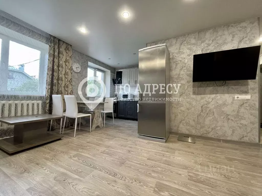 2-к кв. Саратовская область, Саратов Провиантская ул., 11 (50.0 м) - Фото 0