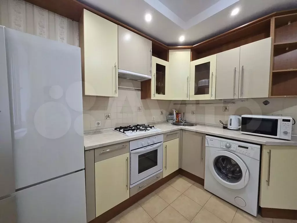 3-к. квартира, 60 м, 2/3 эт. - Фото 0