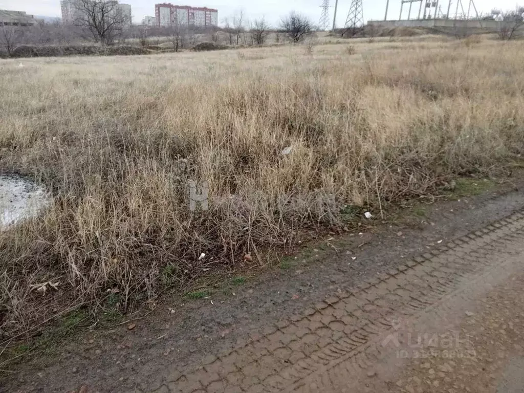 Участок в Ростовская область, Каменск-Шахтинский ул. Котовского, 19А ... - Фото 0