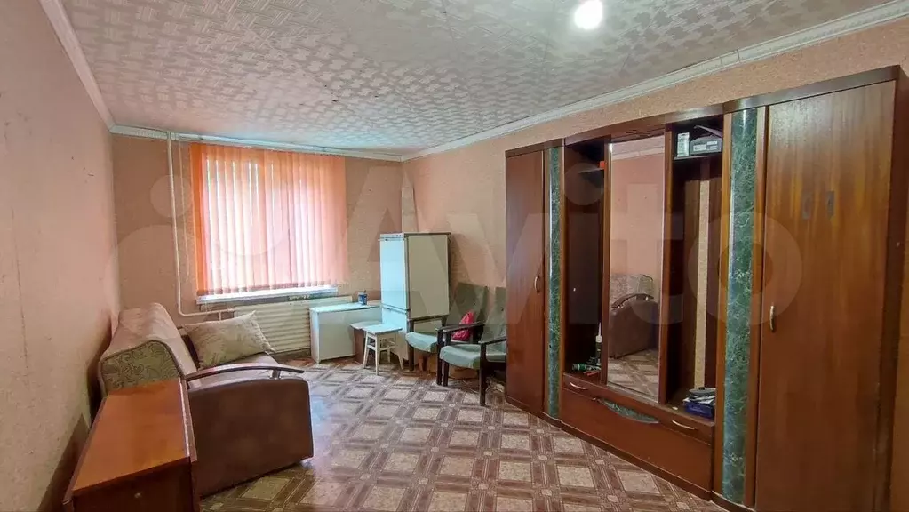 Комната 18 м в 1-к., 1/9 эт. - Фото 0