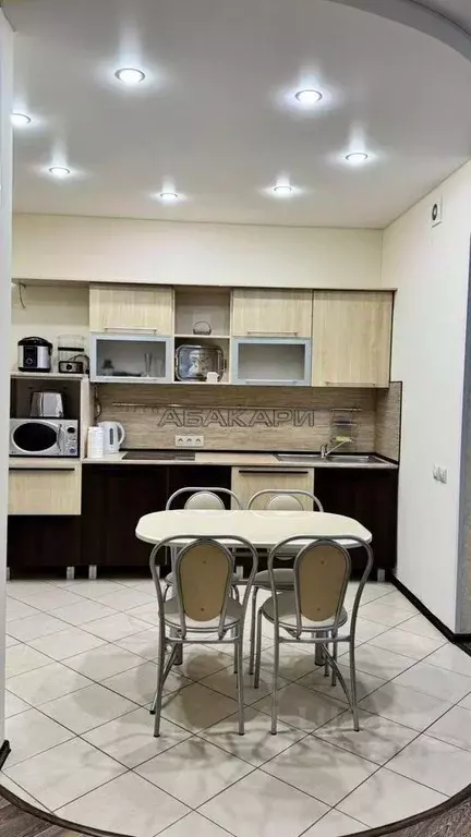 2-к кв. Красноярский край, Красноярск наб. Ярыгинская, 23 (56.0 м) - Фото 1