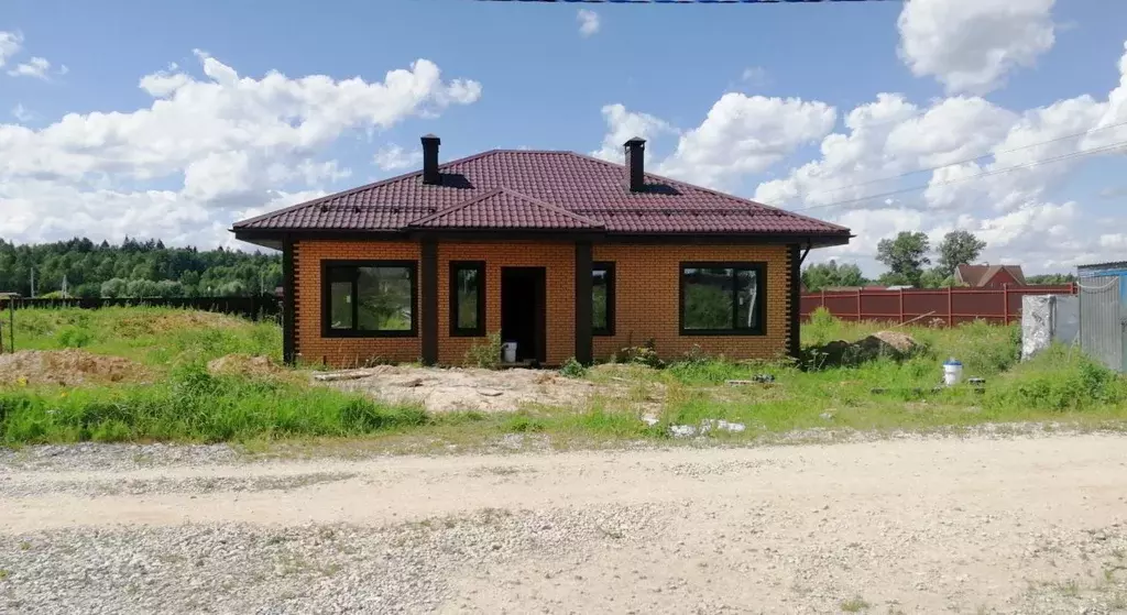 Дом в Калужская область, Перемышльский район, Большие Козлы с/пос, д. ... - Фото 2