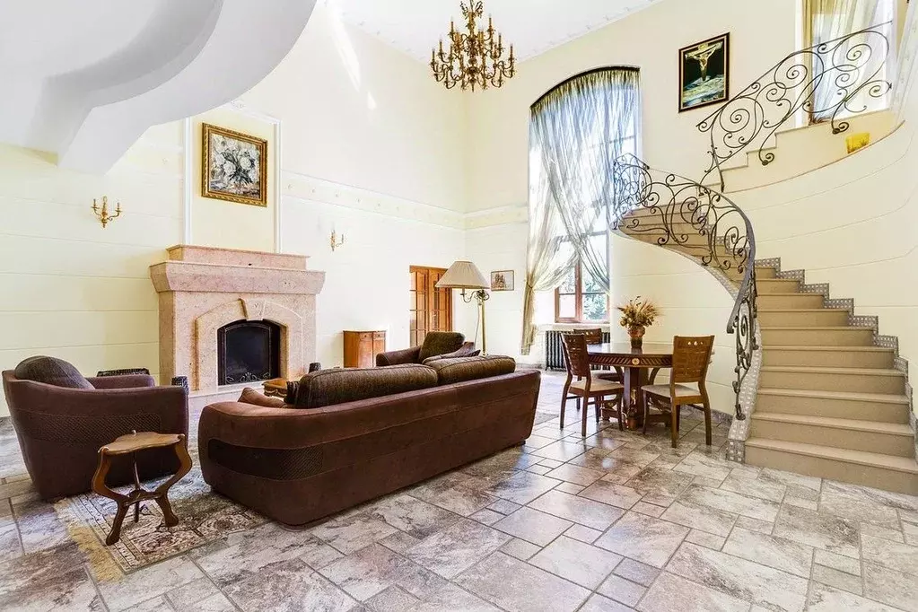 Дом в Московская область, Одинцовский городской округ, д. Маслово  ... - Фото 1