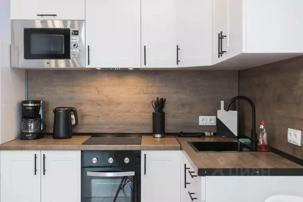 1-к кв. Карелия, Петрозаводск ул. Онежской Флотилии, 10 (41.0 м) - Фото 1