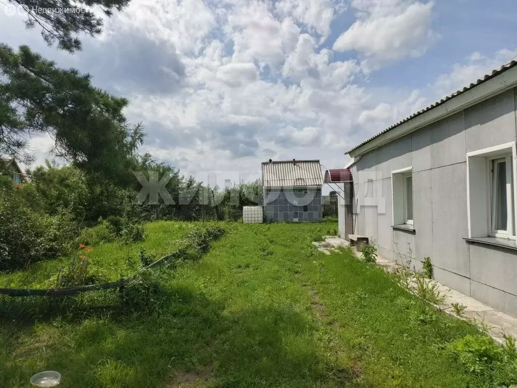 Дом в Октябрьское, улица Комарова (73.5 м) - Фото 0