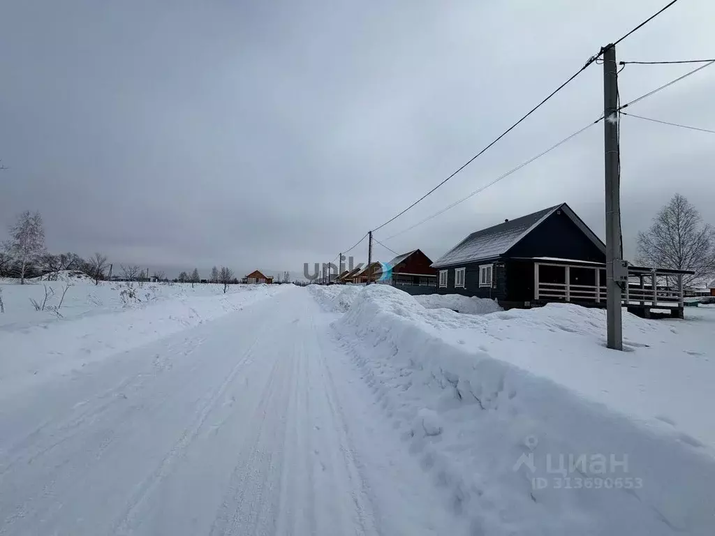 Участок в Башкортостан, Иглинский сельсовет, с. Иглино ул. ... - Фото 0