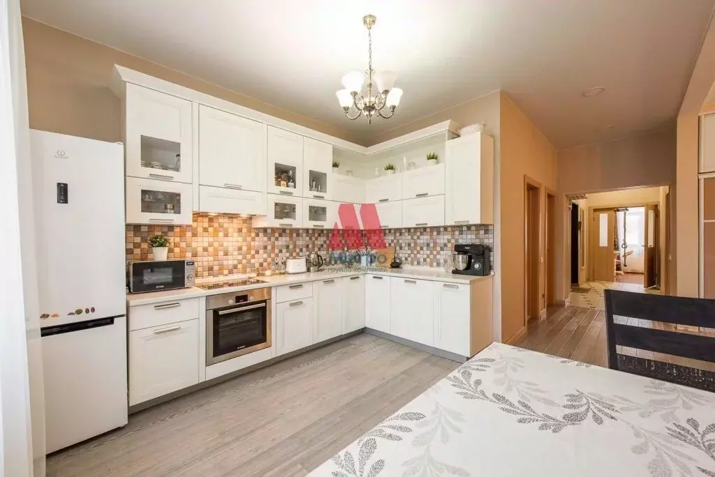 3-к кв. Ярославская область, Ярославль Тутаевское ш., 107 (82.7 м) - Фото 1