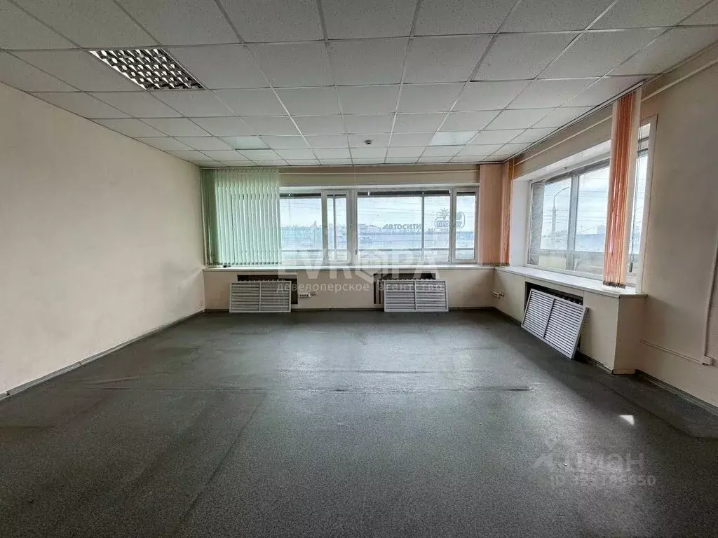 Офис в Ульяновская область, Ульяновск ул. Урицкого, 100 (24 м) - Фото 1