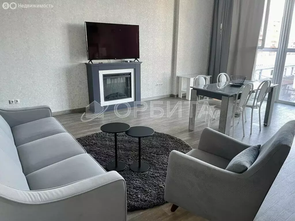 1-комнатная квартира: Тюмень, улица Короленко, 12 (81.1 м) - Фото 1