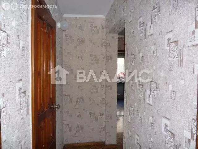 3-комнатная квартира: Бийск, улица Георгия Прибыткова, 2/2 (83.9 м) - Фото 1